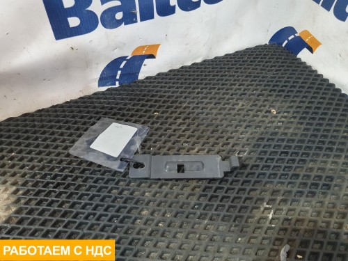 Кронштейн бачка ГУРа